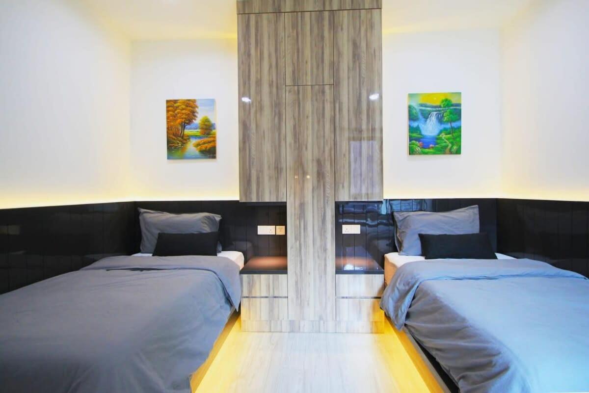 A Stylish High-Floor 2Br Suasana Suites Views Johor Bahru Exterior photo